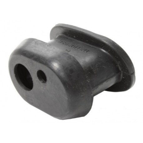 Passage en caoutchouc pour câble d'accélérateur et câble d'embrayage